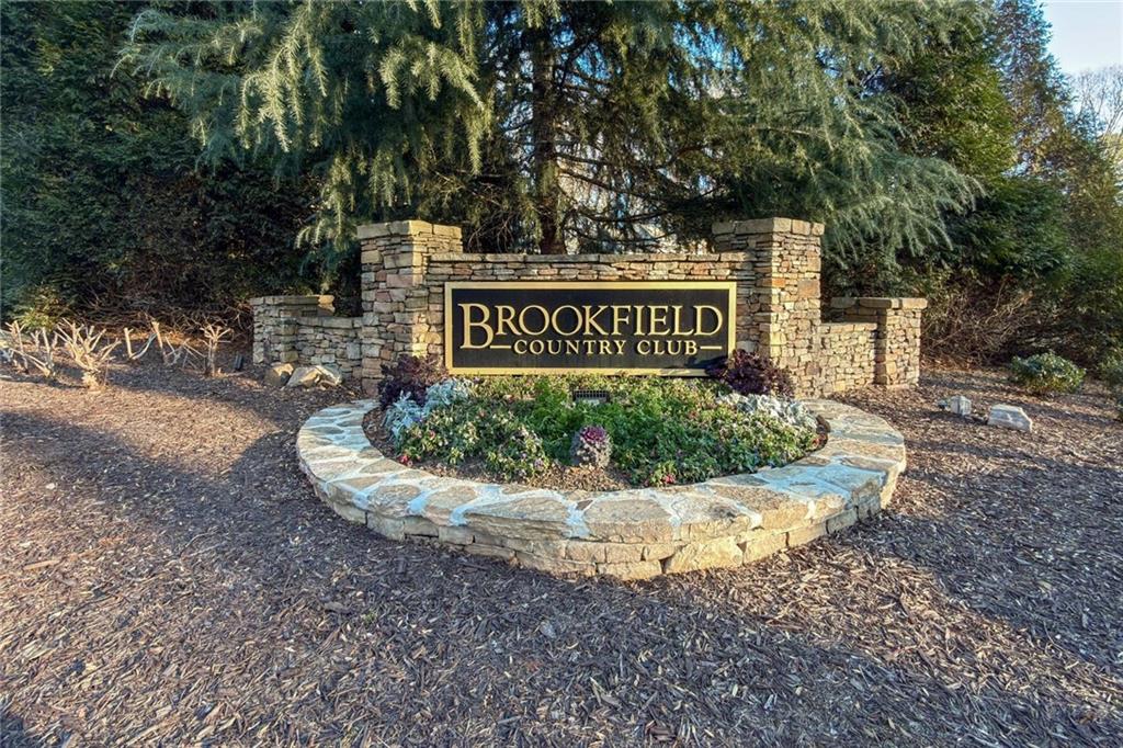 400 Fallen Leaf Lane