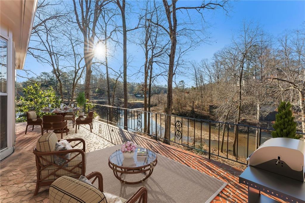 400 Fallen Leaf Lane