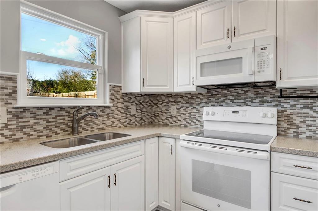 301 Red Maple Way