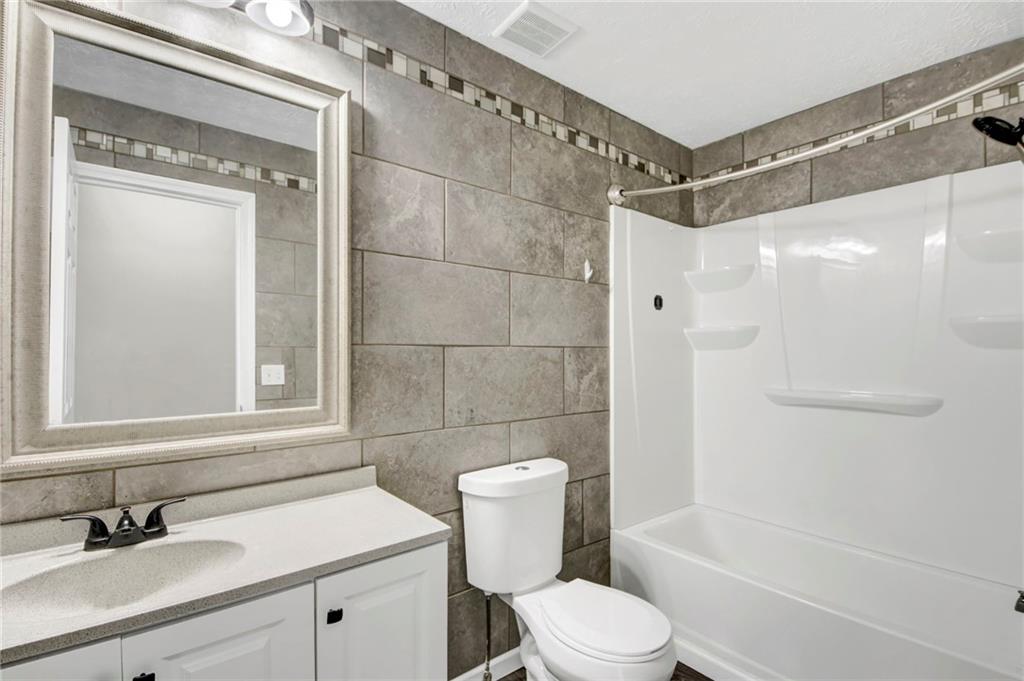 301 Red Maple Way
