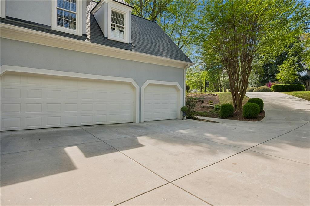 465 Thornwyck Trail