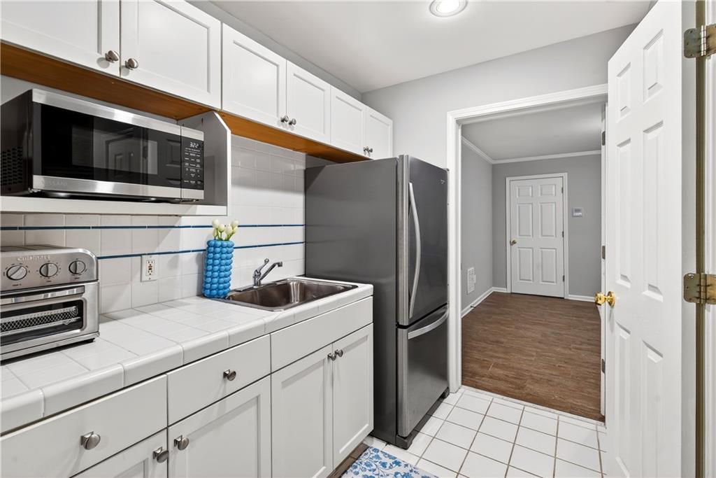465 Thornwyck Trail