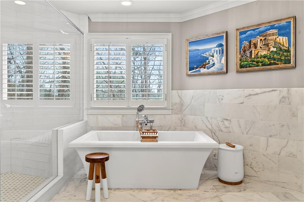 465 Thornwyck Trail