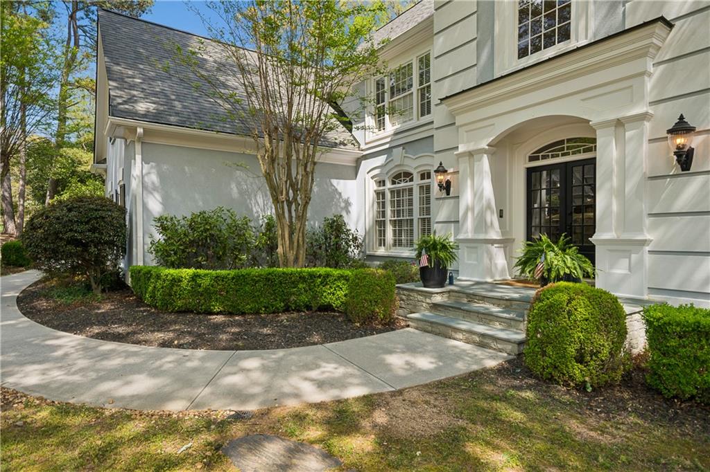 465 Thornwyck Trail