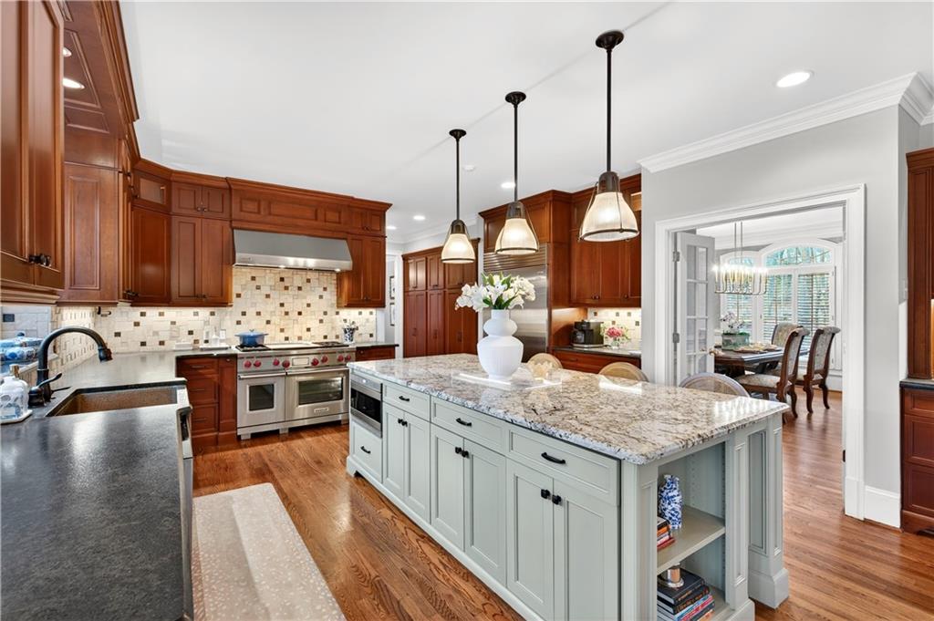 465 Thornwyck Trail