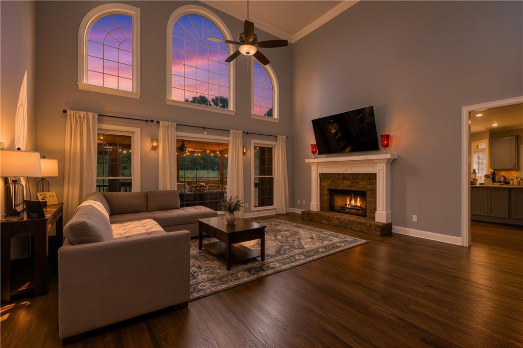 3925 Greenside Court