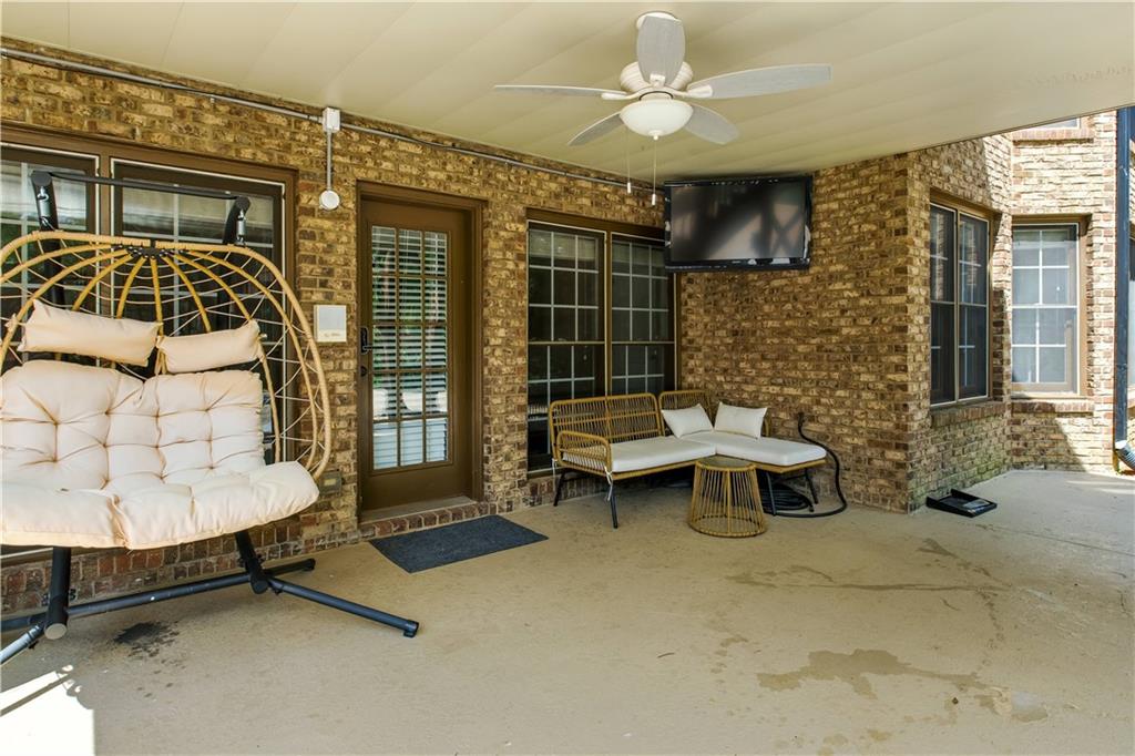3925 Greenside Court