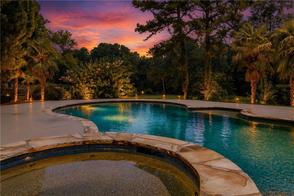 3925 Greenside Court