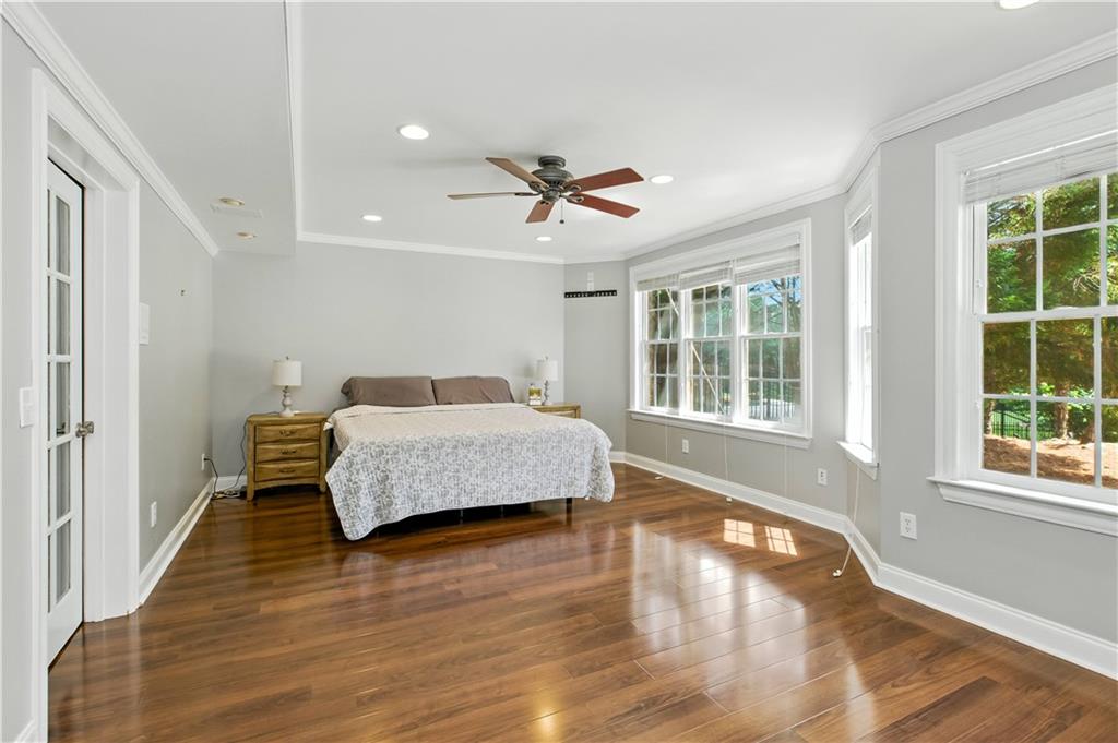 3925 Greenside Court