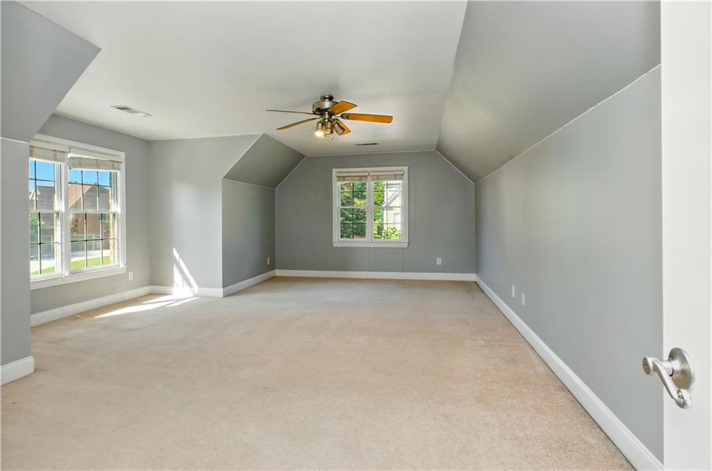 3925 Greenside Court