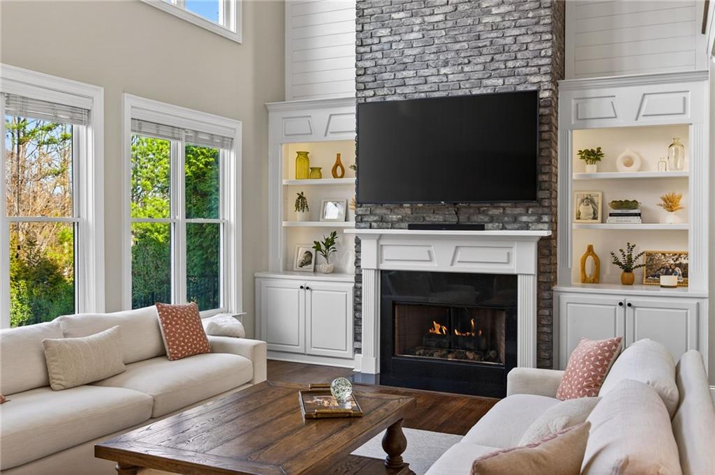 6672 Trail Side Drive