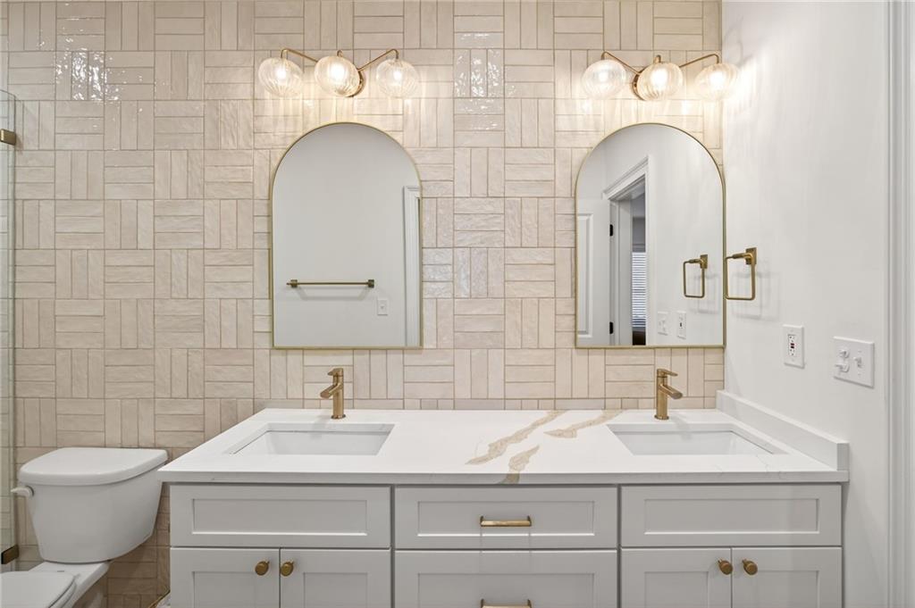 6672 Trail Side Drive