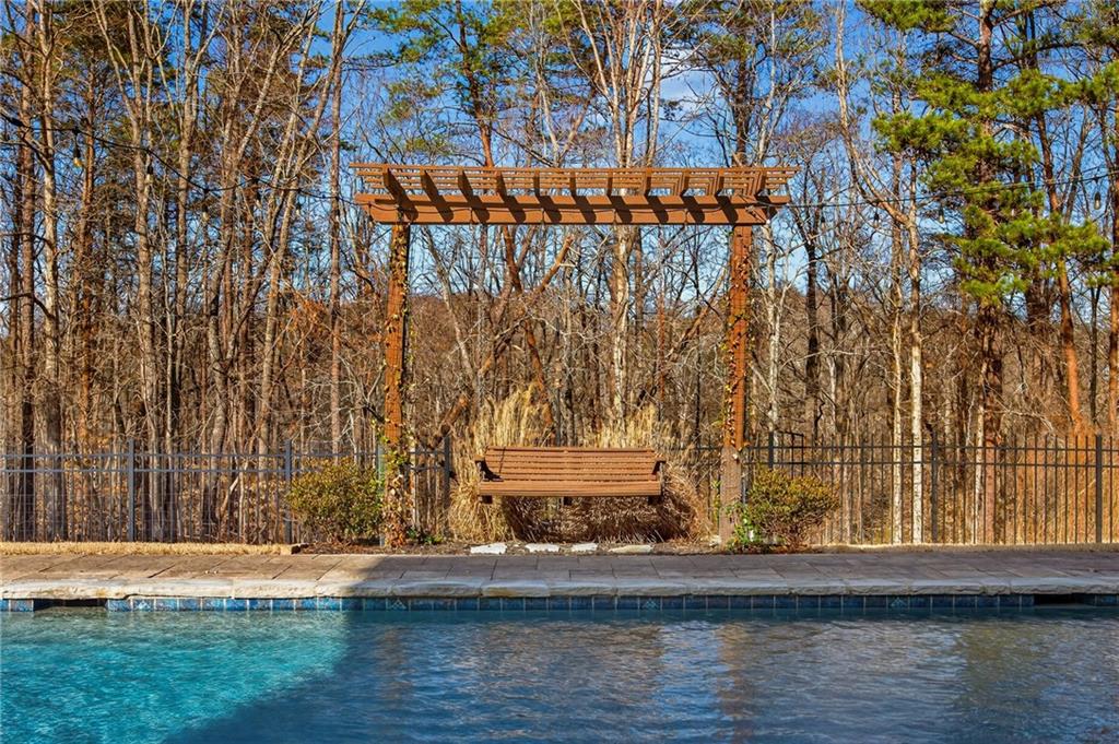 6672 Trail Side Drive