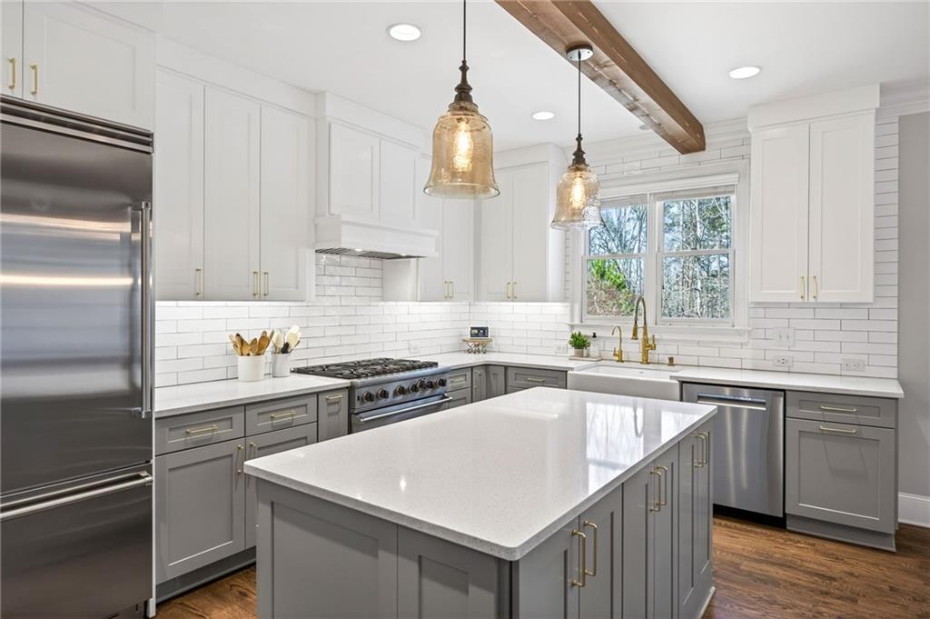 6672 Trail Side Drive