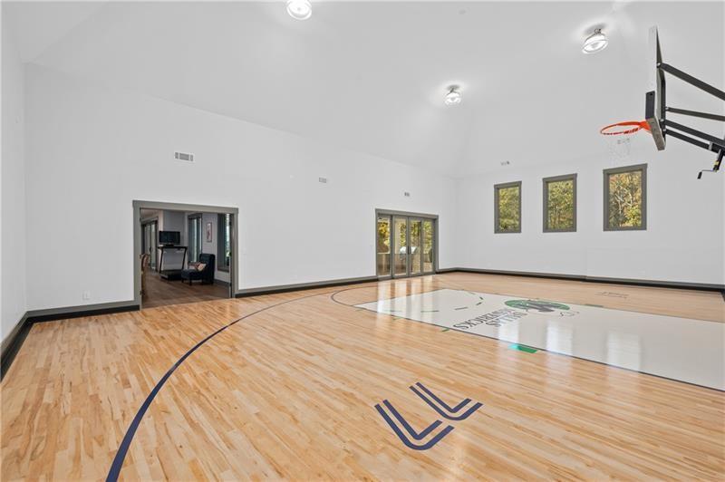 2880 Spartan Estates Drive