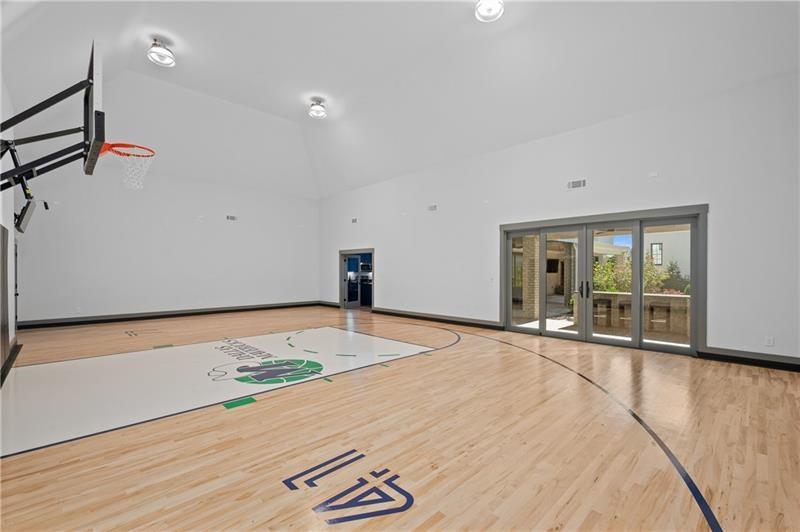 2880 Spartan Estates Drive