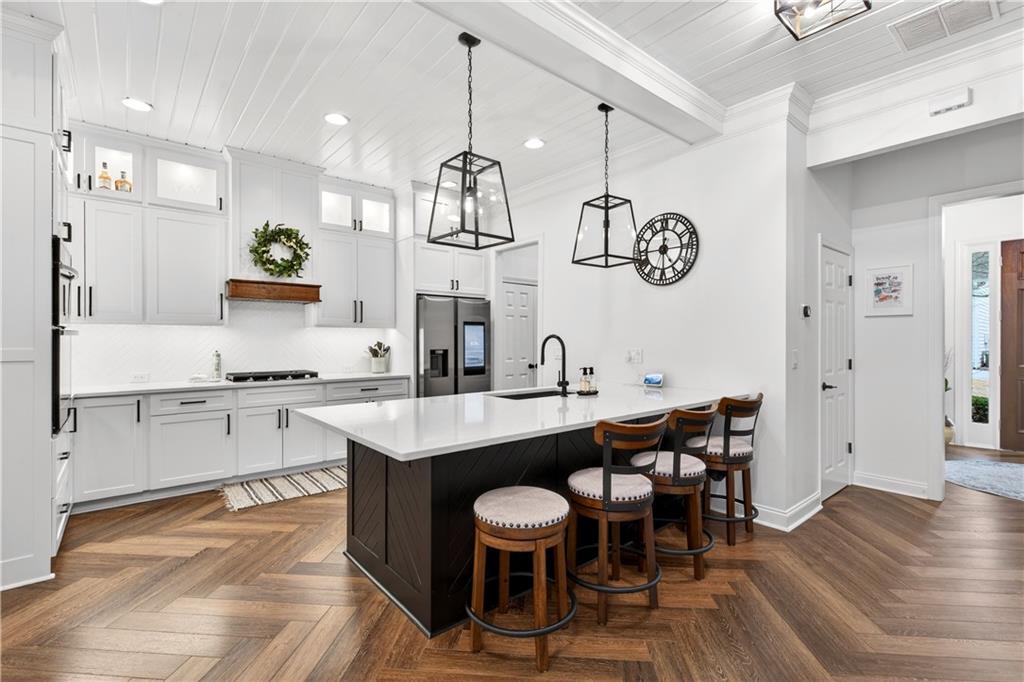 180 Kendemere Pointe