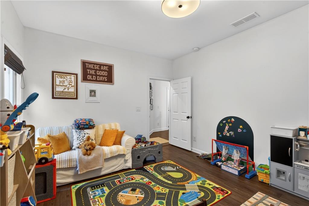 180 Kendemere Pointe