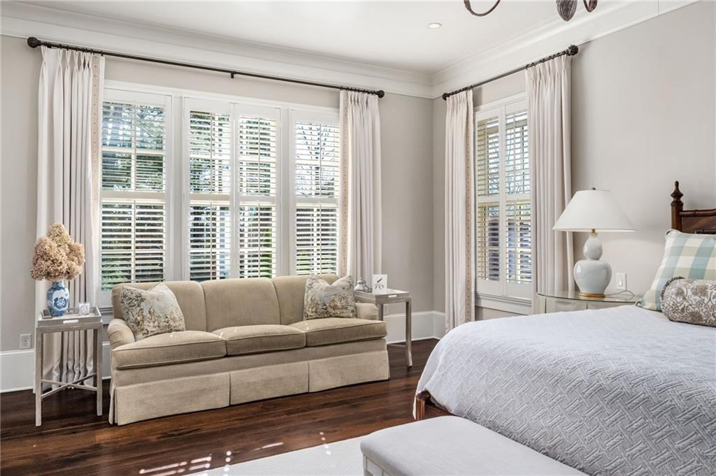 6440 Westchester Place