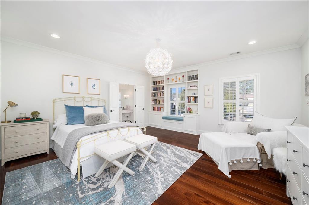 6440 Westchester Place