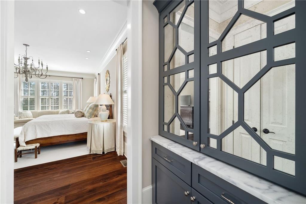 6440 Westchester Place