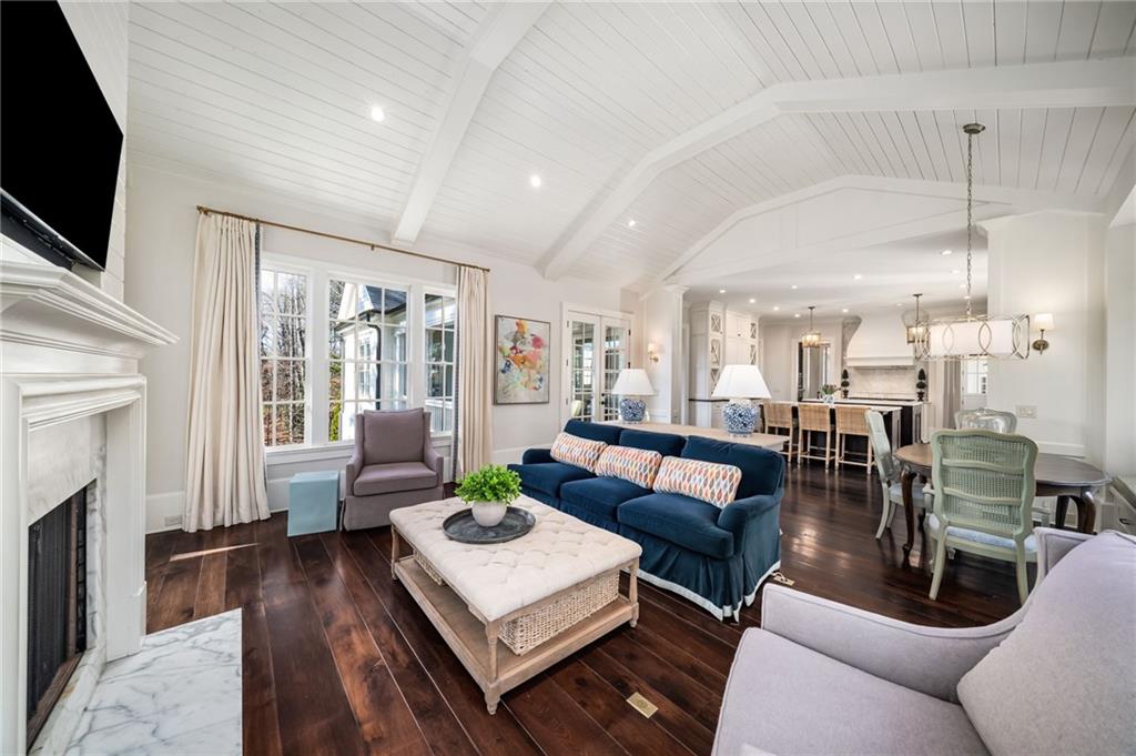 6440 Westchester Place