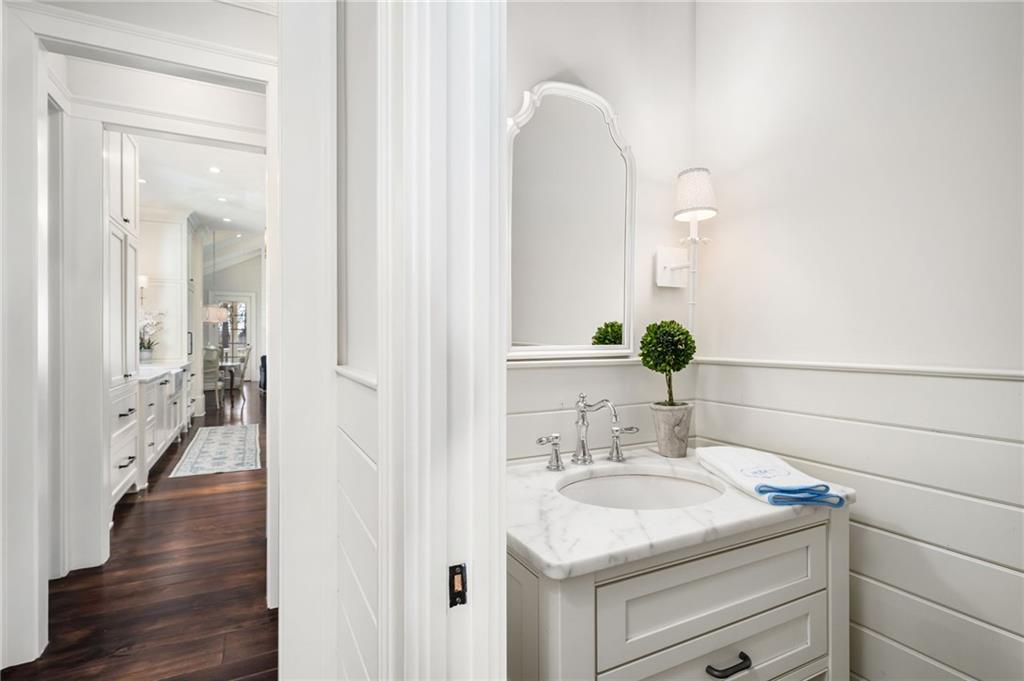 6440 Westchester Place