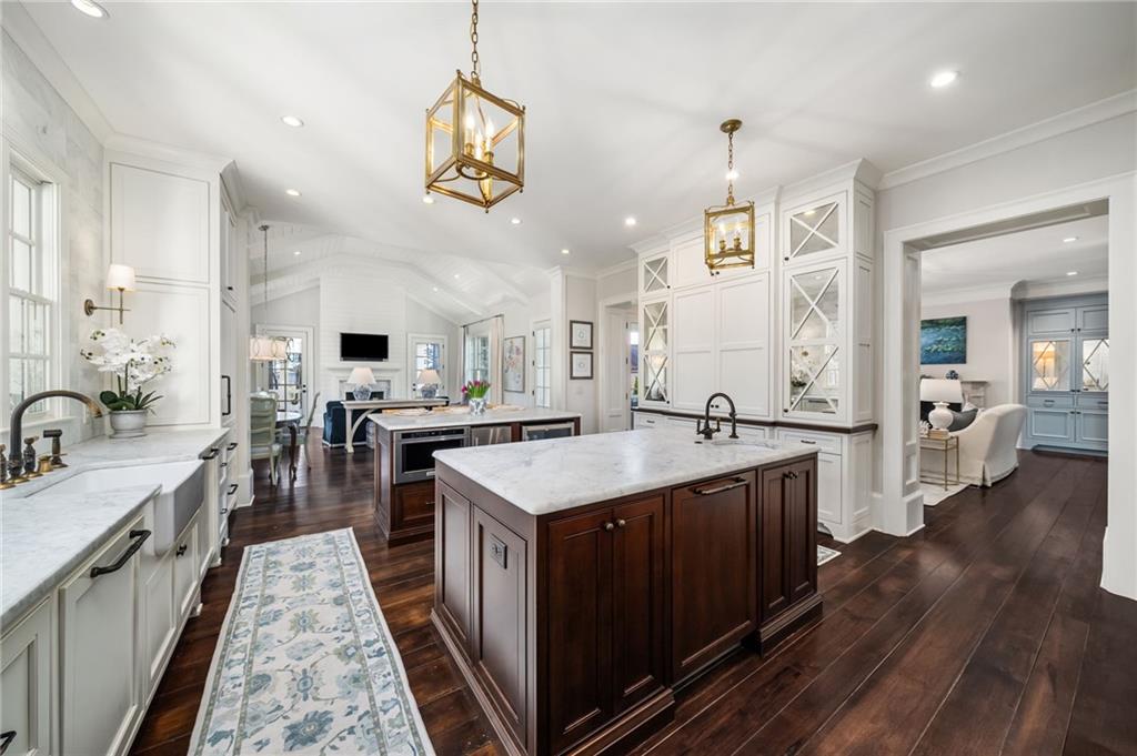 6440 Westchester Place