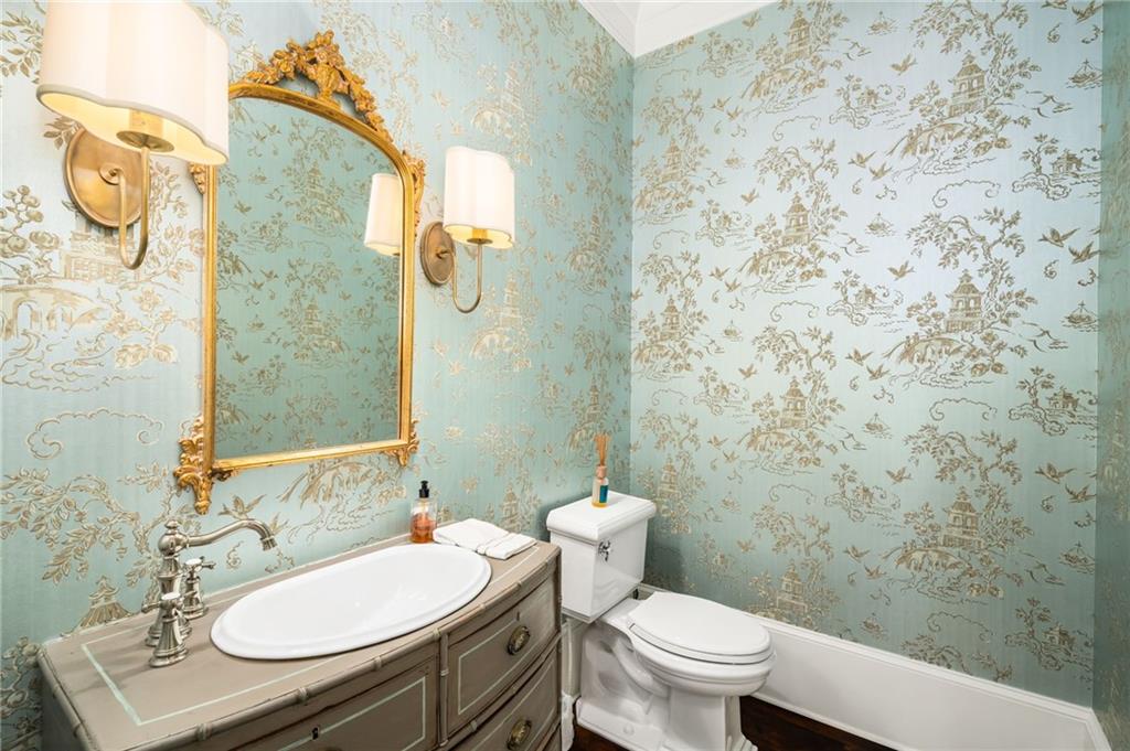 6440 Westchester Place