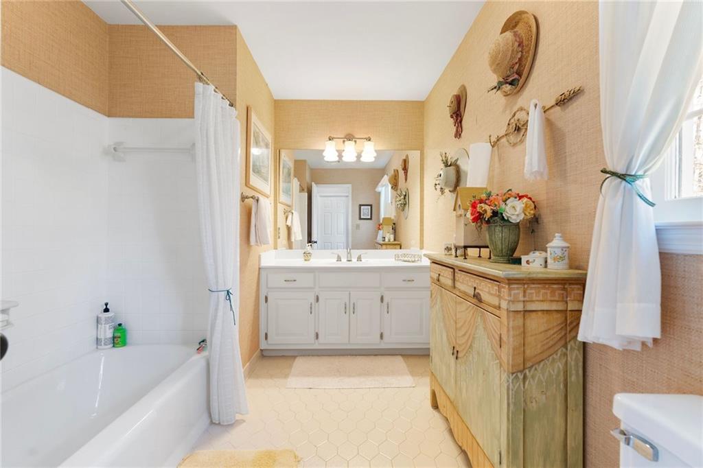 2380 Kimbrough Court