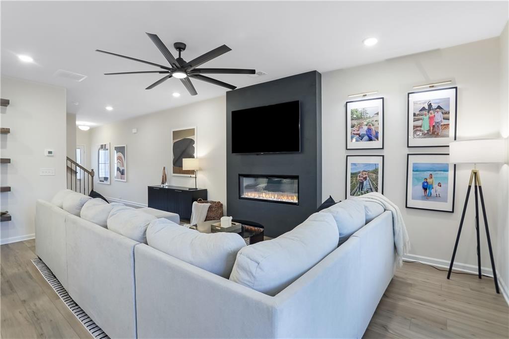 1170 Chastain Drive