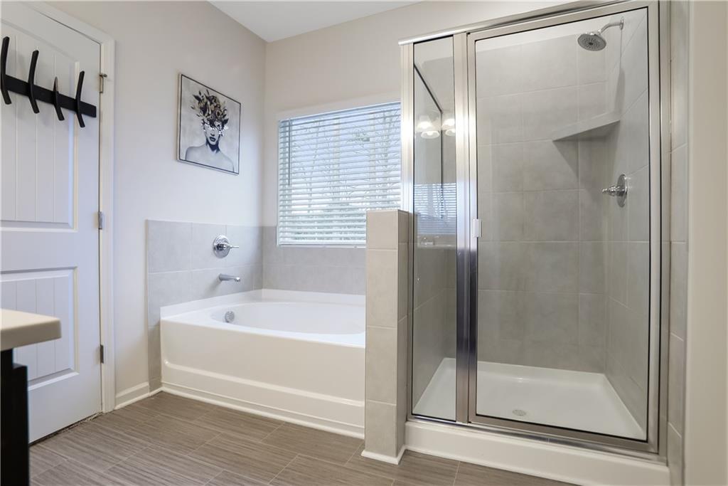 1170 Chastain Drive