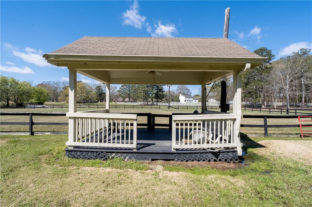 2552 Rosebud Road