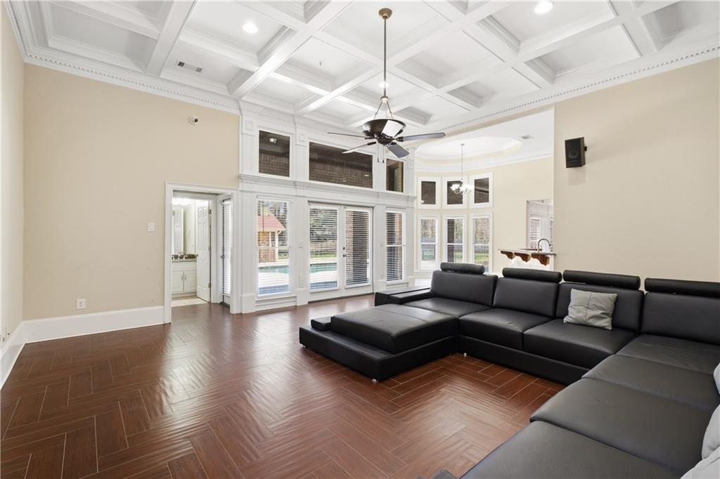 2552 Rosebud Road