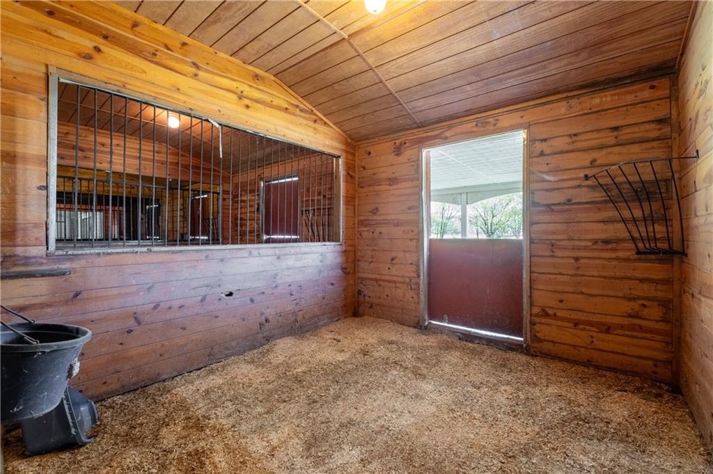 2552 Rosebud Road