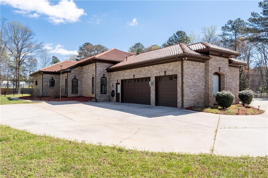 2552 Rosebud Road