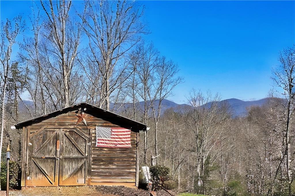 175 Hooper Road