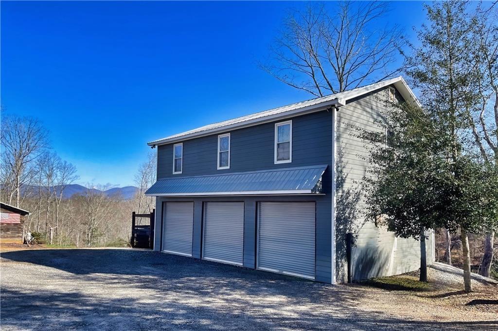 175 Hooper Road