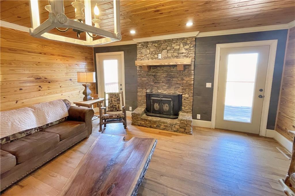 175 Hooper Road