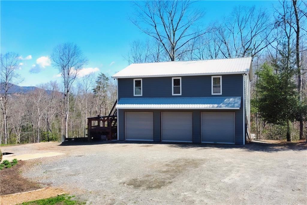 175 Hooper Road