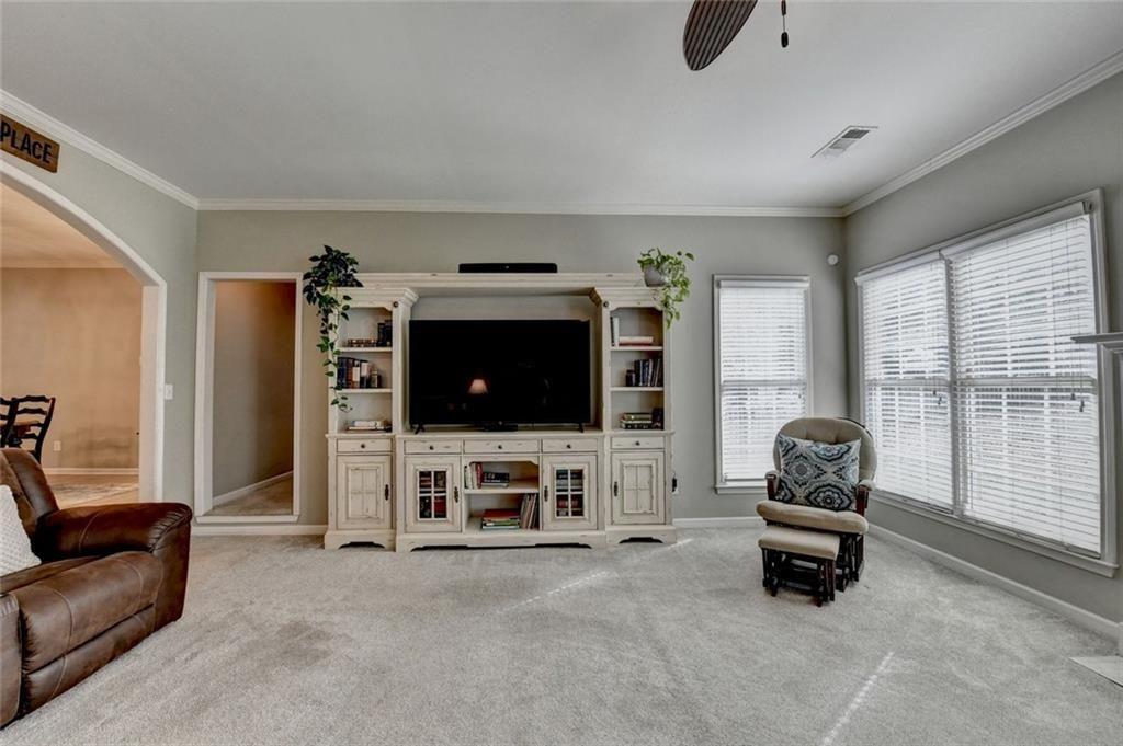 2975 Millwater Crossing