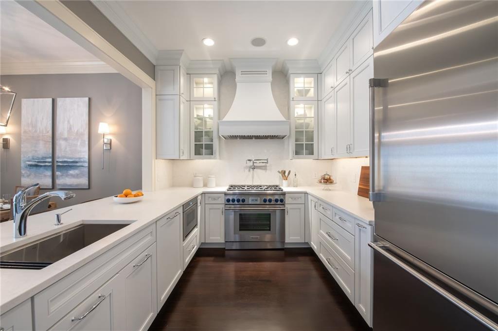 77 Peachtree Place NE Unit 506