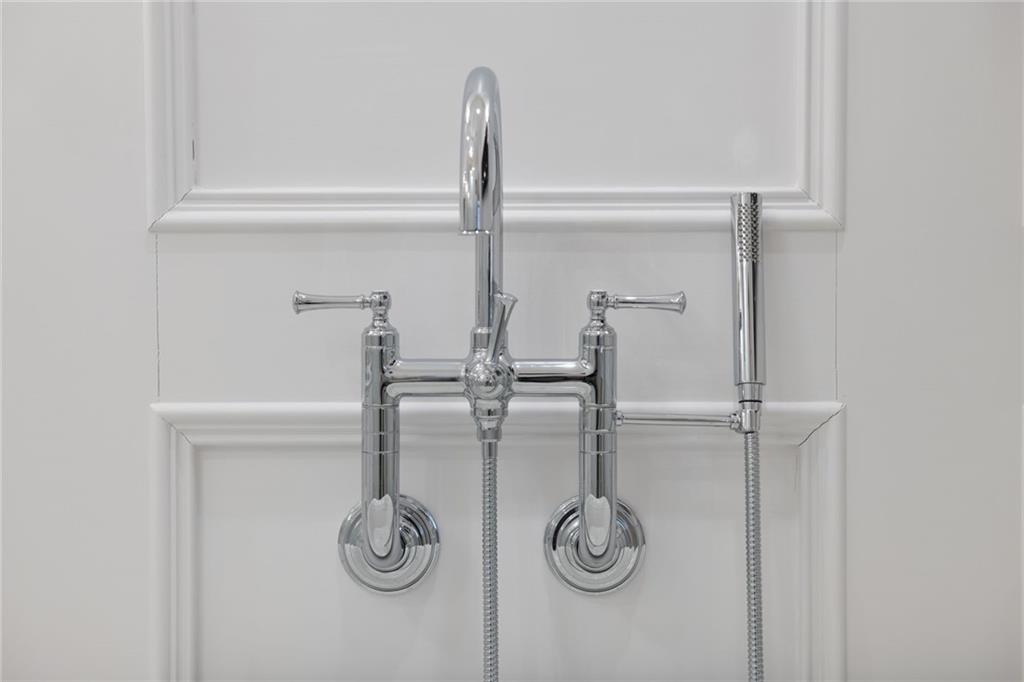 77 Peachtree Place NE Unit 506