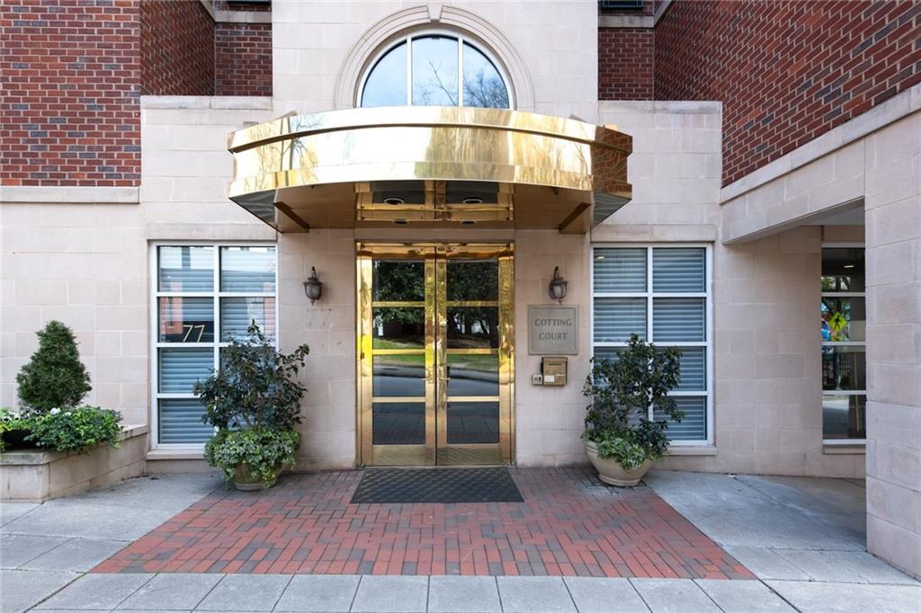 77 Peachtree Place NE Unit 506