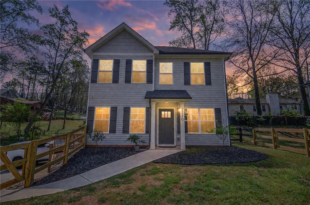 2710 Maple Lane