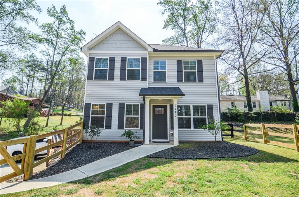 2710 Maple Lane