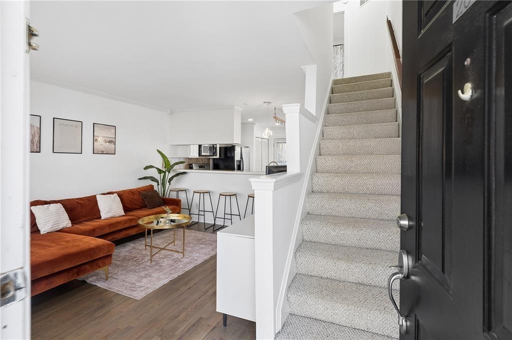 2232 Dunseath Avenue NW Unit 206