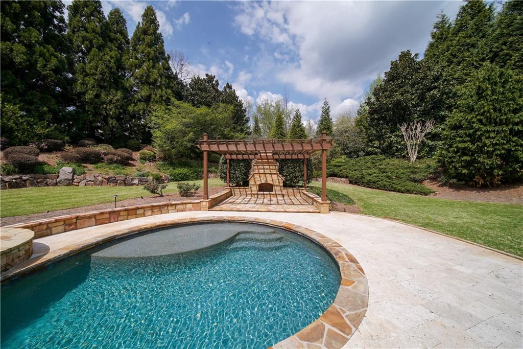 130 Manor Lake Court