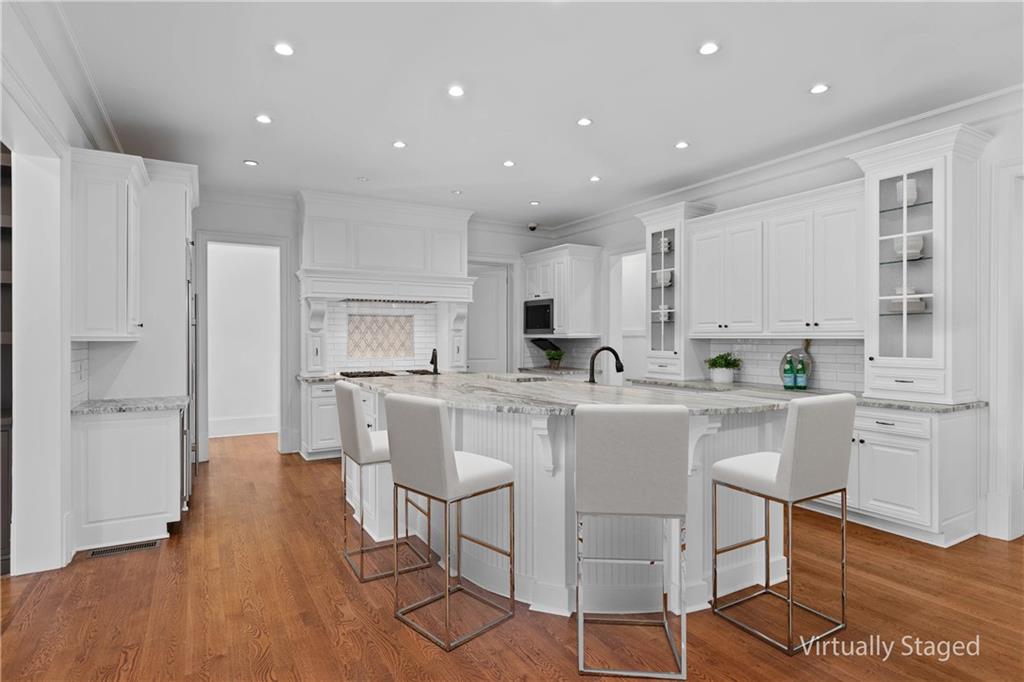 130 Manor Lake Court