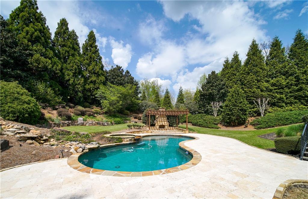 130 Manor Lake Court